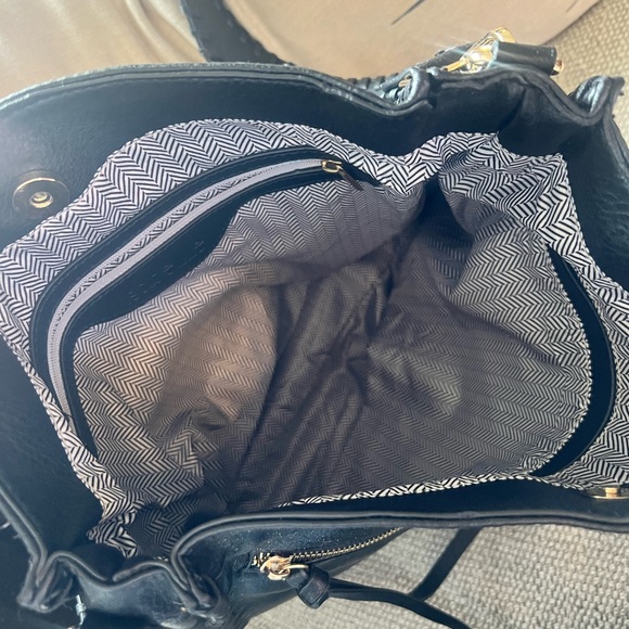 CJLA black handbag with beautiful stitching detail. EUC - Picture 2 of 6